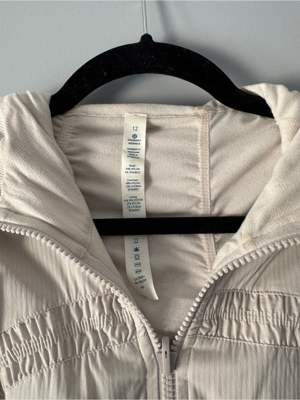lululemon Dance Studio Jacket size: 12 - Picture 4 of 4